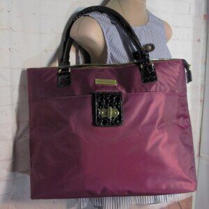 SAMANTHA BROWN LARGE TRAVEL TOTE + SECRETARY BAG. LOTS OF POCKETS NEARLY NEW